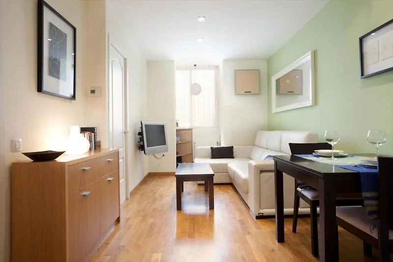 Rentbcn Gracia Jardinets Apartment Barcelona